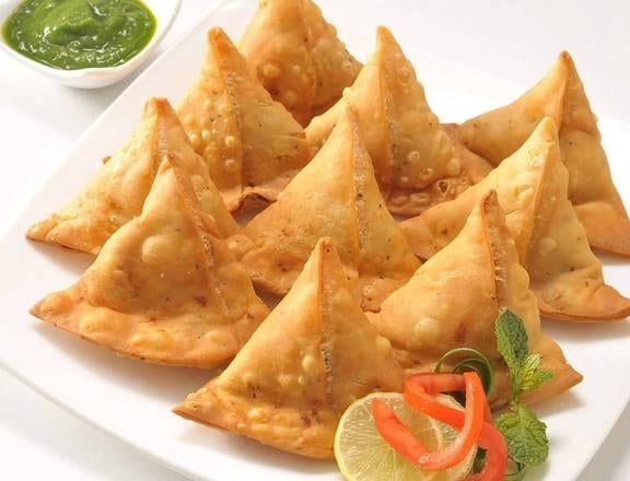 Aloo Samosa.