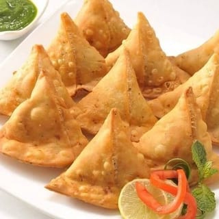 24 Aloo Samosa Tray